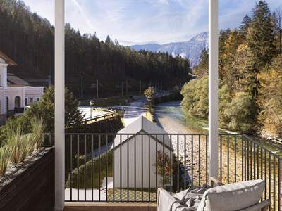 Altbauwohnung mit Balkon kaufen in 8990 Bad Aussee (Bild 1)