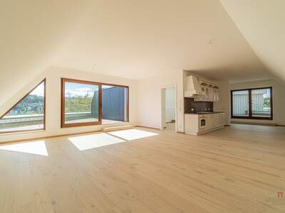 Bürozentrum mieten in 9220 Velden