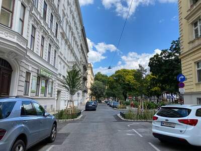 Altbauwohnung kaufen in 1090 Wien (Bild 3)