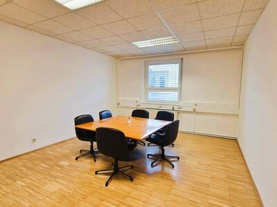 Gewerbeobjekt mieten in 1140 Wien