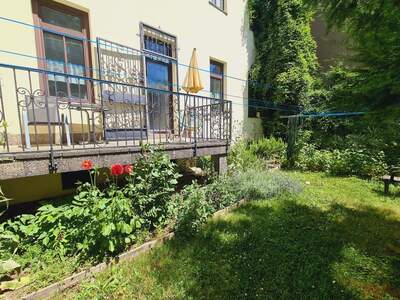 Altbauwohnung mit Balkon kaufen in 1130 Wien (Bild 5)