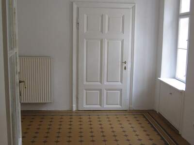 Wohnung mit Balkon mieten in 1080 Wien (Bild 2)