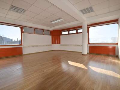 Gewerbeobjekt mieten in 2325 Himberg