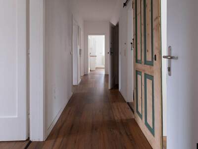 Altbauwohnung mit Balkon mieten in 4113 St. Martin (Bild 4)