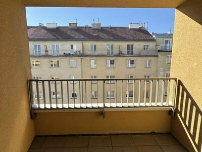 Wohnung mit Balkon kaufen in 1100 Wien (Bild 3)