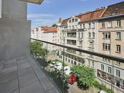 Terrassenwohnung mieten in 1090 Wien (Bild 1)