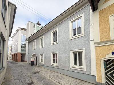 Mehrfamilienhaus kaufen in 4840 Vöcklabruck