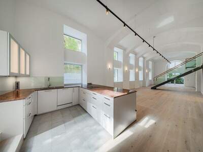 Terrassenwohnung kaufen in 1040 Wien (Bild 2)