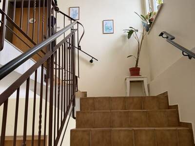 Altbauwohnung mit Balkon kaufen in 6111 Volders (Bild 2)