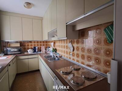 Etagenwohnung kaufen in 4701 Bad Schallerbach