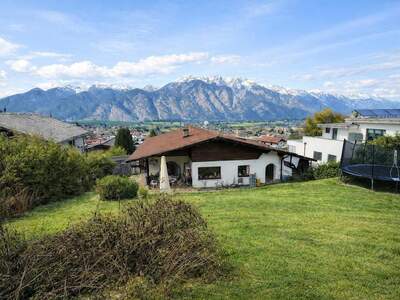 Grundstück kaufen in 6094 Axams