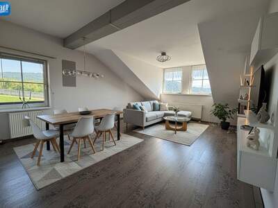 Altbauwohnung mit Balkon kaufen in 5300 Hallwang (Bild 1)