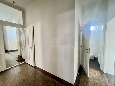 Altbauwohnung mit Balkon mieten in 8010 Graz (Bild 5)