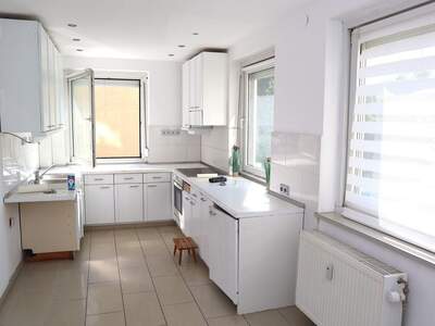 Altbauwohnung mit Balkon kaufen in 4030 Linz (Bild 3)