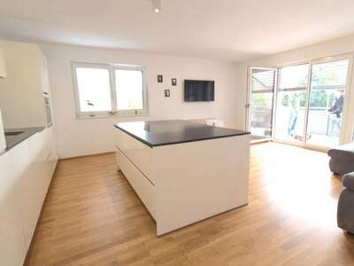 Wohnung mit Balkon kaufen in 5082 Grödig