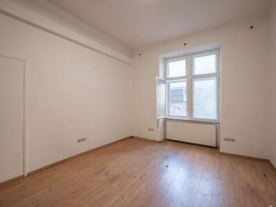 Altbauwohnung mit Balkon kaufen in 1200 Wien (Bild 3)