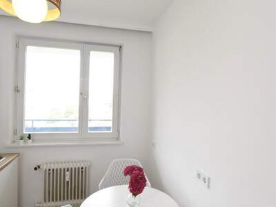 Altbauwohnung mit Balkon kaufen in 6020 Innsbruck (Bild 2)