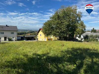 Grundstück kaufen in 4612 Scharten