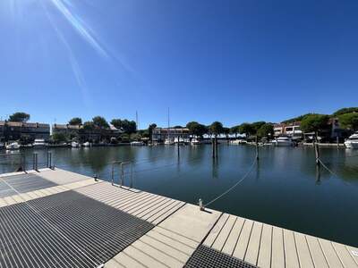 Haus mit Garten kaufen in 33050 Aprilia Marittima (Bild 2)