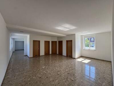 Altbauwohnung kaufen in 8280 Fürstenfeld (Bild 3)