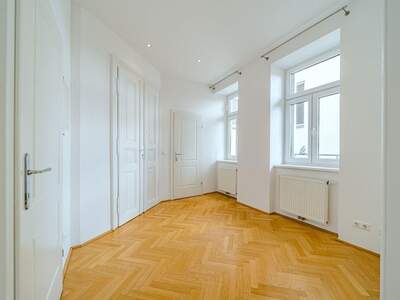 Altbauwohnung kaufen in 1060 Wien (Bild 2)