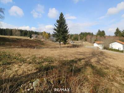 Grundstück kaufen in 4184 Helfenberg