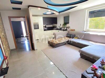 Mehrfamilienhaus kaufen in 4600 Wels (Bild 2)