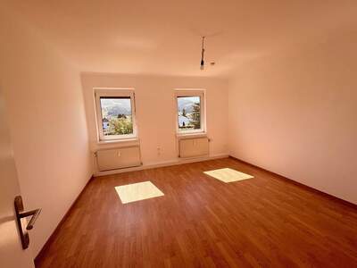 Altbauwohnung mieten in 8720 Knittelfeld (Bild 1)
