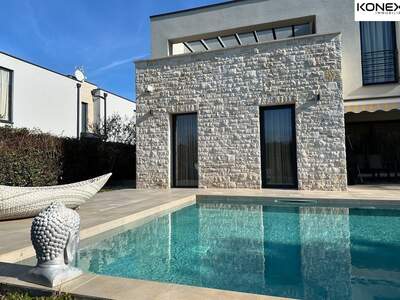 Haus kaufen in 52440 Porec (Bild 1)