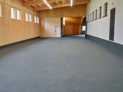 Gewerbeobjekt mieten in 5221 Lochen