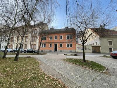 Mehrfamilienhaus kaufen in 4020 Linz