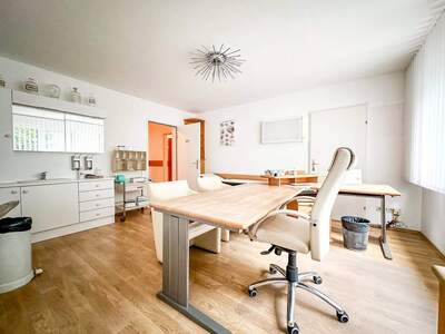Gewerbeobjekt kaufen in 1230 Wien