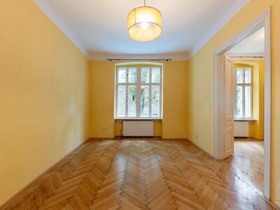 Altbauwohnung kaufen in 1070 Wien (Bild 4)