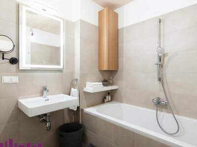 Büro / Praxis kaufen in 1100 Wien (Bild 2)