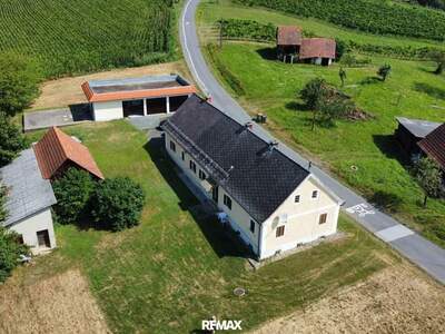 Haus kaufen in 8355 Tieschen
