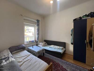 Altbauwohnung kaufen in 8020 Graz (Bild 1)