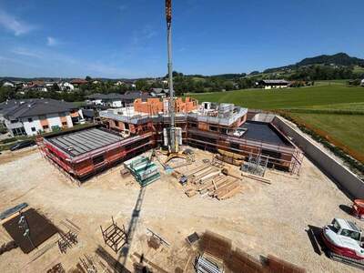 Gewerbeobjekt mieten in 4910 Ried