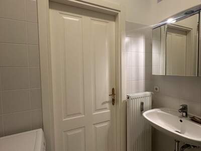 Altbauwohnung mit Balkon kaufen in 8010 Graz (Bild 5)
