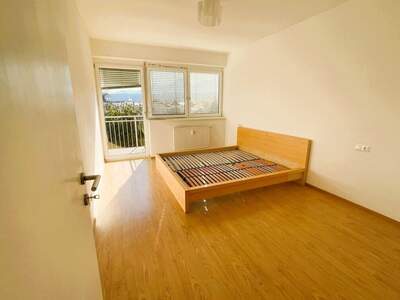 Altbauwohnung mit Balkon mieten in 9500 Villach (Bild 4)