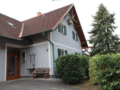 Haus mit Garten kaufen in 8493 Klöch (Bild 5)