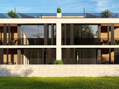 Wohnung mit Balkon kaufen in 2488 Porec (Bild 1)