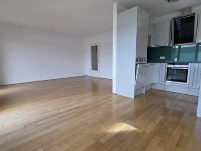Etagenwohnung mieten in 5102 Anthering
