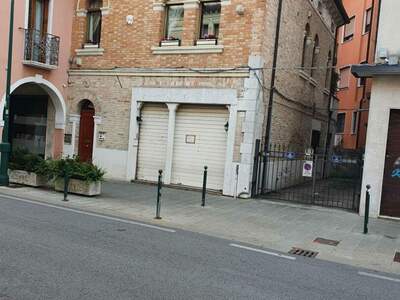 Haus kaufen in 30174 Venezia (Bild 1)