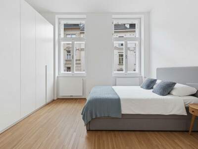 Altbauwohnung mit Balkon kaufen in 1180 Wien (Bild 4)