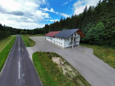 Gewerbeobjekt kaufen in 4892 Fornach