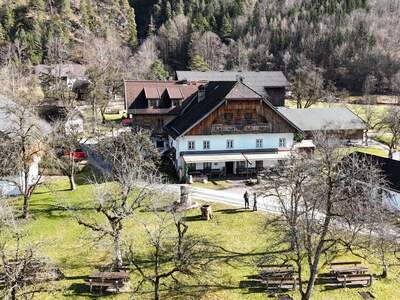 Gewerbeobjekt mieten in 5340 Sankt Gilgen