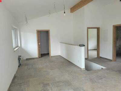 Wohnung mit Balkon kaufen in 9552 Steindorf (Bild 4)