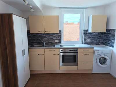 Altbauwohnung mieten in 8020 Graz (Bild 2)