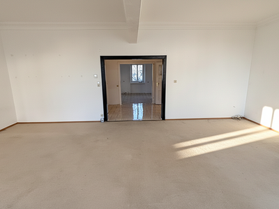 Altbauwohnung mit Balkon kaufen in 1090 Wien (Bild 5)