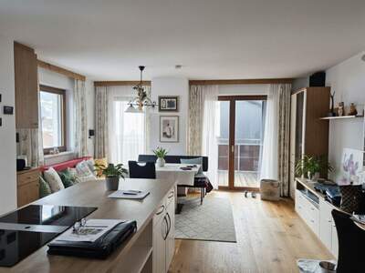 Wohnung mit Balkon kaufen in 6271 Uderns (Bild 1)